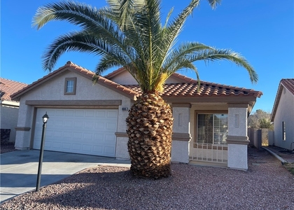 4805 White Aspen Avenue - Photo 1