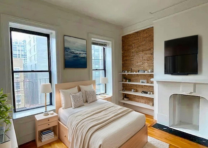 1669 York Ave #E1 - Photo 1