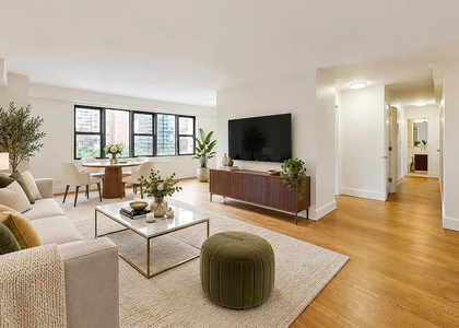 East 63rd Street - Photo 1