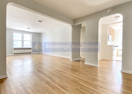 500 Kappock Street - Photo 1