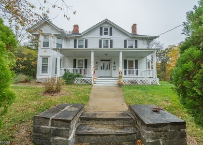 55 Madison St - Photo 1