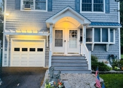 306 W Main St - Photo 1