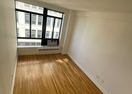 Astor Place - Photo 1