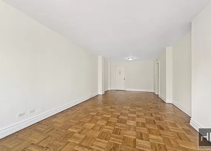 East 79 Street - Photo 1
