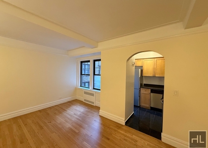 Christopher Street - Photo 1