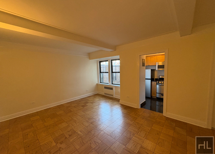 Christopher Street - Photo 1