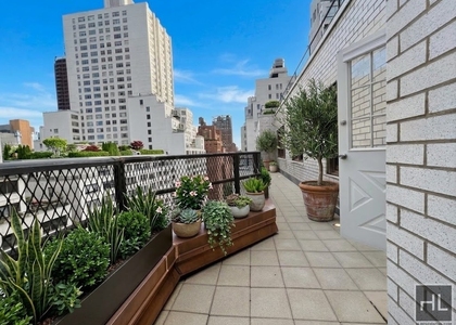 East 63 Street - Photo 1