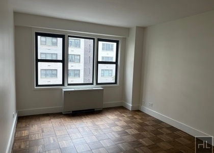 East 63 Street - Photo 1