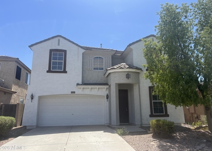 45143 W Woody Road - Photo 1