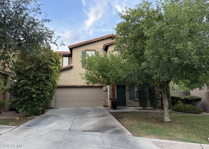 3446 E Mesquite Street - Photo 1