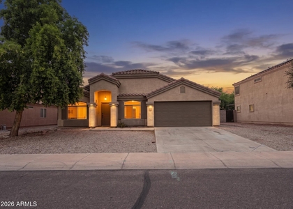10520 W Magnolia Street - Photo 1