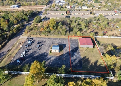 3637 E Waterloo Street - Photo 1