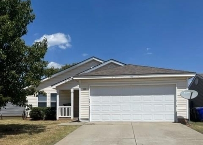 421 Poppy Lane - Photo 1