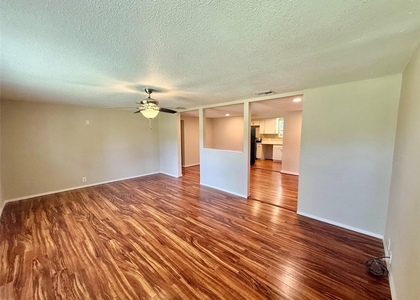 417 Putman Street - Photo 1