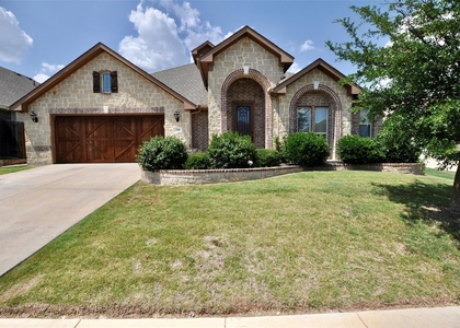 729 Paintbrush Court - Photo 1