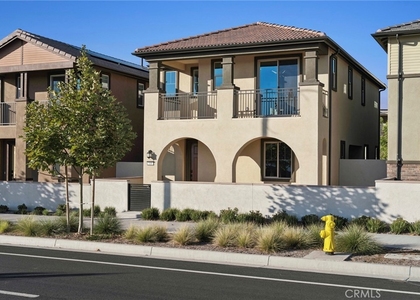 149 Great Park Boulevard - Photo 1
