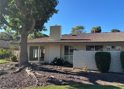 27111 Capote De Paseo - Photo 1