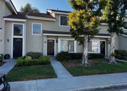 123 Goldenrod - Photo 1