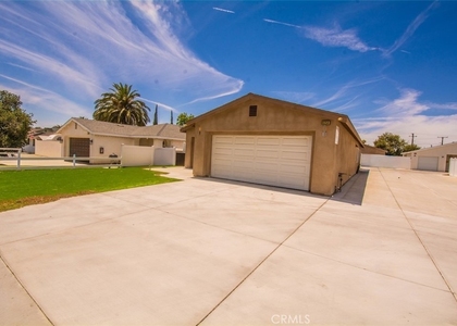 8258 Bennett Avenue - Photo 1