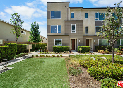 10712 Parrot Avenue - Photo 1