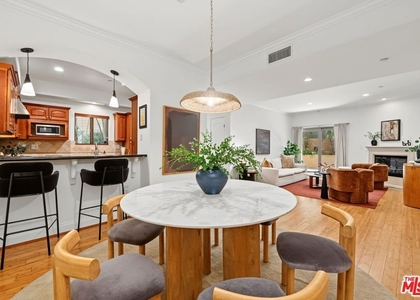 1511 Camden Avenue - Photo 1