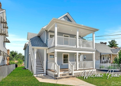 256 Main Street - Photo 1