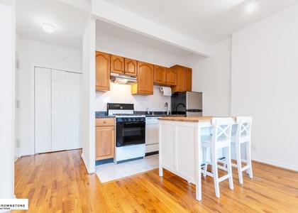 356 Henry Street - Photo 1