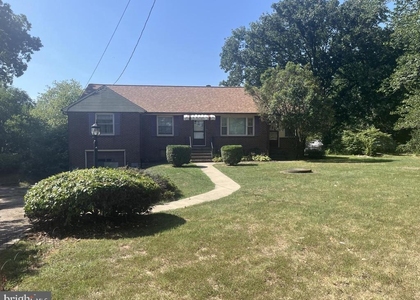 4906 Hood Drive - Photo 1