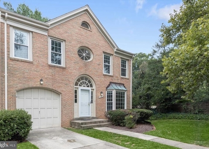 1550 Mclean Commons Court - Photo 1