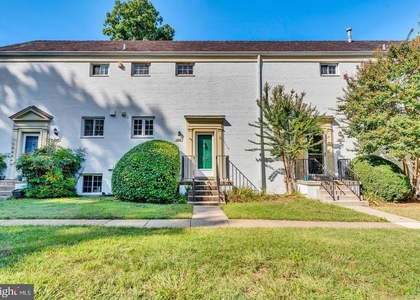 3316 Valley Drive - Photo 1