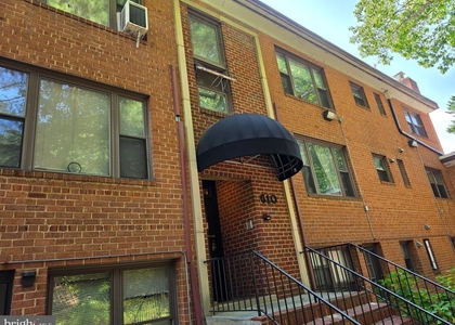 610 Kennebec Avenue - Photo 1