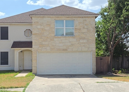 3246 Elizabeth Anne Ln - Photo 1
