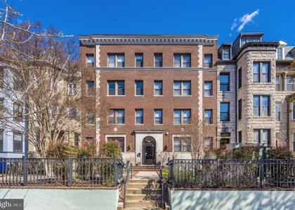1321 Nw Fairmont Street Nw - Photo 1
