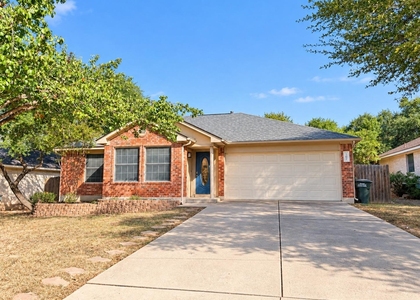 807 Hilltop Dr - Photo 1