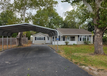 3400 W State Highway 71 - Photo 1