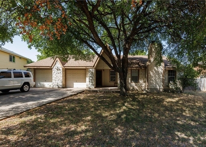 8810 Piney Point Dr - Photo 1