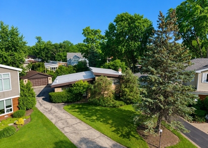 406 Sunset Drive - Photo 1