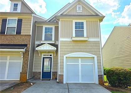 1908 Dilcrest Drive - Photo 1