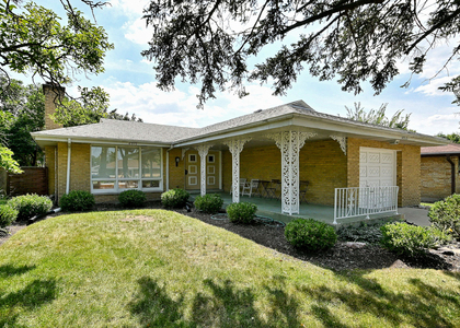 4915 Jerome Avenue - Photo 1