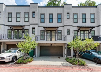 721 Taylor Court - Photo 1