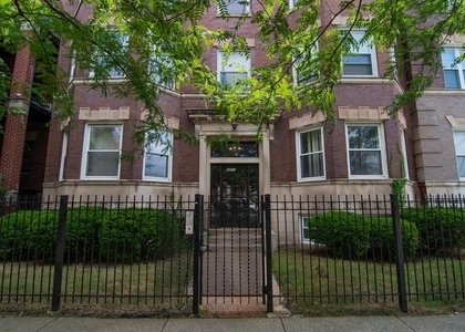 4451 S Indiana Avenue - Photo 1