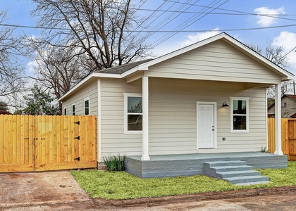 1603 Bigelow Street - Photo 1