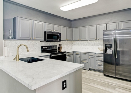 2111 Welch Street - Photo 1