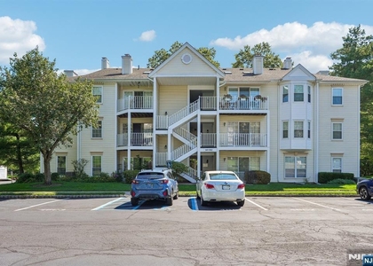 945 Juniper - Photo 1