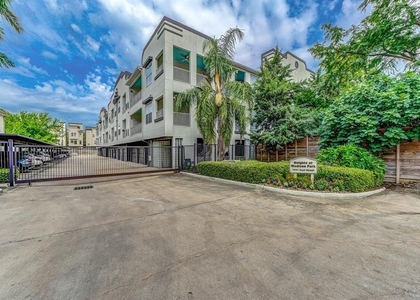 1441 East Street - Photo 1