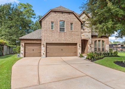 19 Cohasset Place - Photo 1