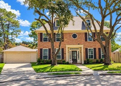 23027 Lodgepoint Drive - Photo 1