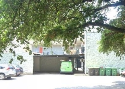 425 Hawthorne Street - Photo 1