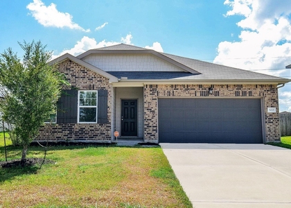 5015 Highland Springs Drive - Photo 1