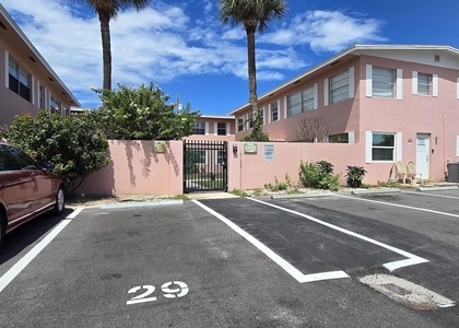 412 Monroe Avenue - Photo 1